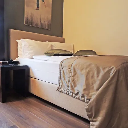 Quentin Design 4* Berlino