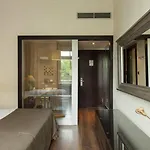 Szálloda Quentin Design 4*