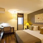 퀜틴 디자인 호텔