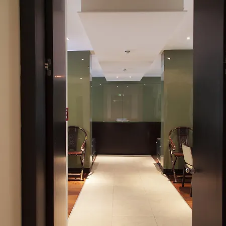 Hotel Quentin Design 4*