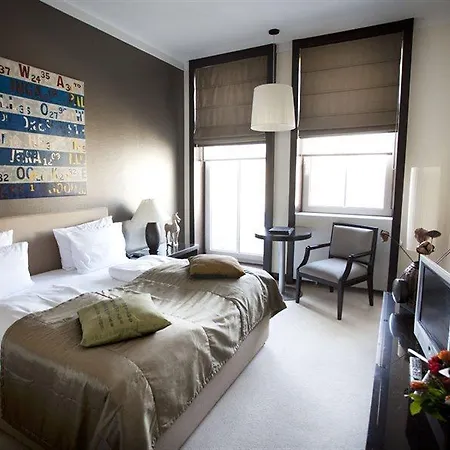 Quentin Design Hotel