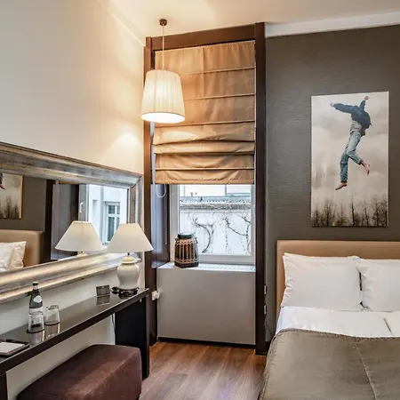 Quentin Design Hotell 4*