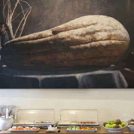 Hotel Quentin Design 4*