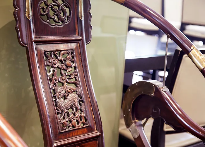 كوينتين البوتيكي 4*